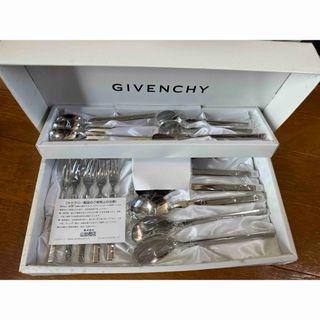 ジバンシィ(GIVENCHY)のジバンシー GIVENCHY カトラリーセット 16本 未使用 箱無し(カトラリー/箸)