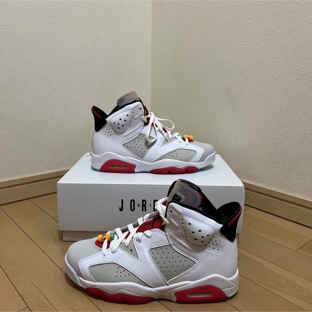 Jordan Brand（NIKE）(ジョーダン)のNike Air Jordan 6 "Neutral Grey/Hare" メンズの靴/シューズ(スニーカー)の商品写真