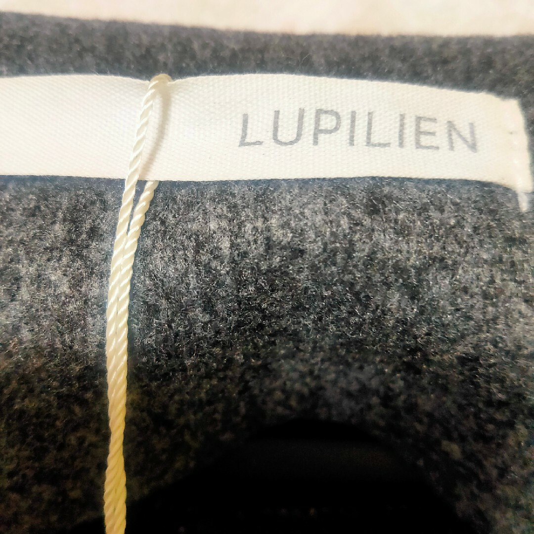 ルピリアン　コート　未使用 レディースのジャケット/アウター(ロングコート)の商品写真