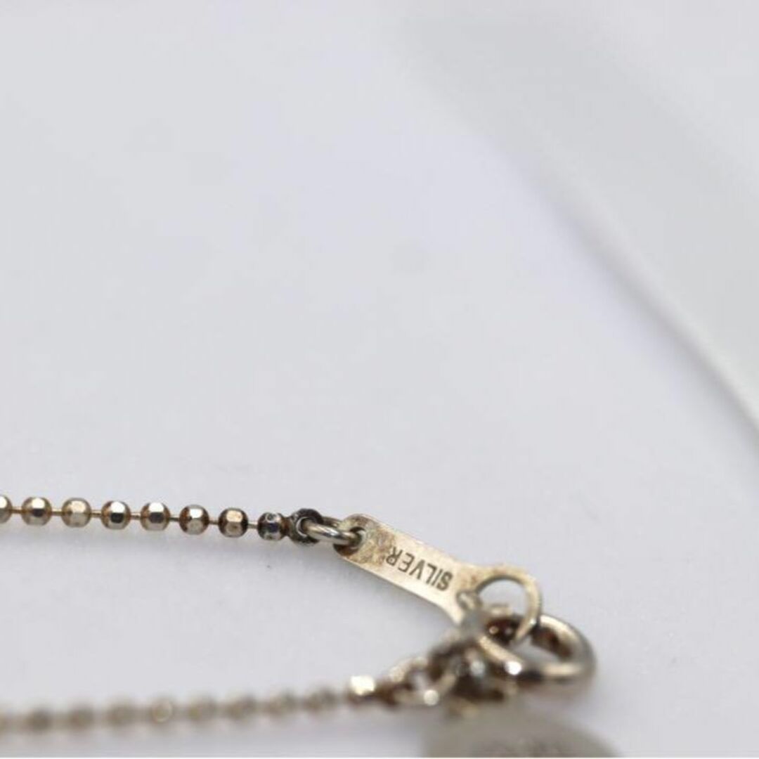 Courreges(クレージュ)のクレージュ ネックレス K18 silver 0.01ct レディースのアクセサリー(ネックレス)の商品写真