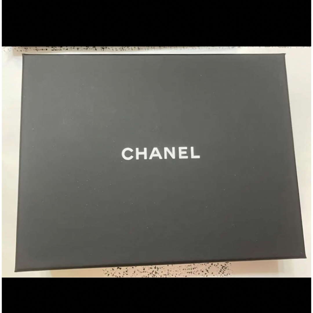 CHANEL(シャネル)のCHANEL シャネル　ミニ財布　ココマーク　パープル　三つ折り財布　新品　限定 レディースのファッション小物(財布)の商品写真