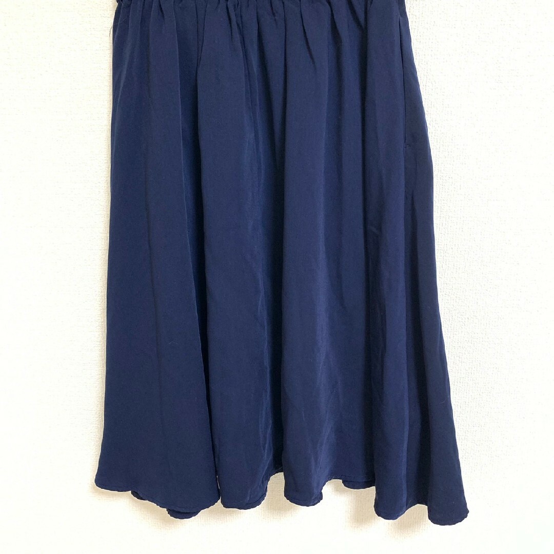 LOWRYS FARM(ローリーズファーム)のローリーズファーム Ｆ フレアスカート ひざ下丈 きれいめコーデ ネイビー レディースのスカート(ひざ丈スカート)の商品写真