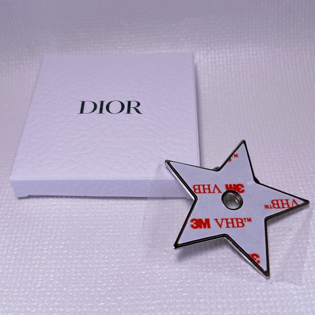 Andrew Christian(アンドリュークリスチャン)のDior＊スマホリング スマホ/家電/カメラのスマホアクセサリー(その他)の商品写真