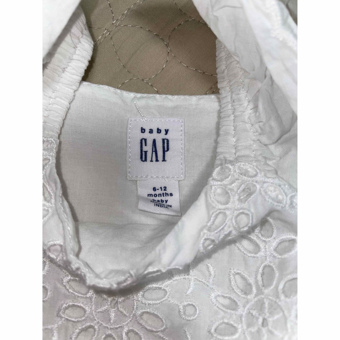 babyGAP(ベビーギャップ)のbaby GAP ワンピース　ブルマ付き　6~12ヶ月 キッズ/ベビー/マタニティのベビー服(~85cm)(ワンピース)の商品写真