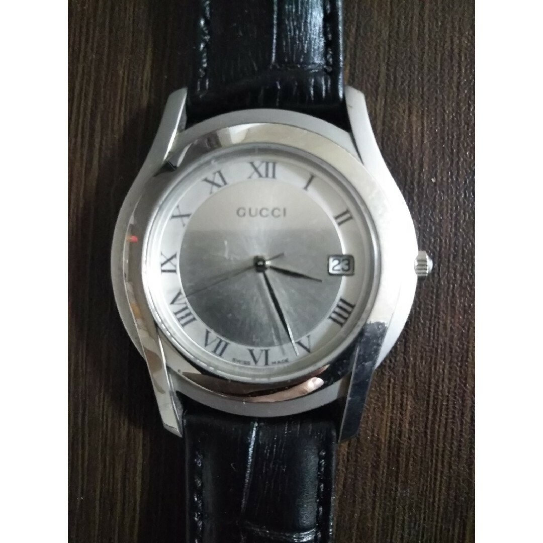 Gucci(グッチ)のGUCCI　5500m　腕時計　メンズ　グッチ（シルバー） メンズの時計(腕時計(アナログ))の商品写真
