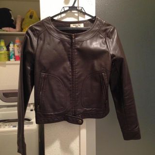 ナチュラルビューティーベーシック(NATURAL BEAUTY BASIC)のNNB☆フェイクレザージャケット(ノーカラージャケット)
