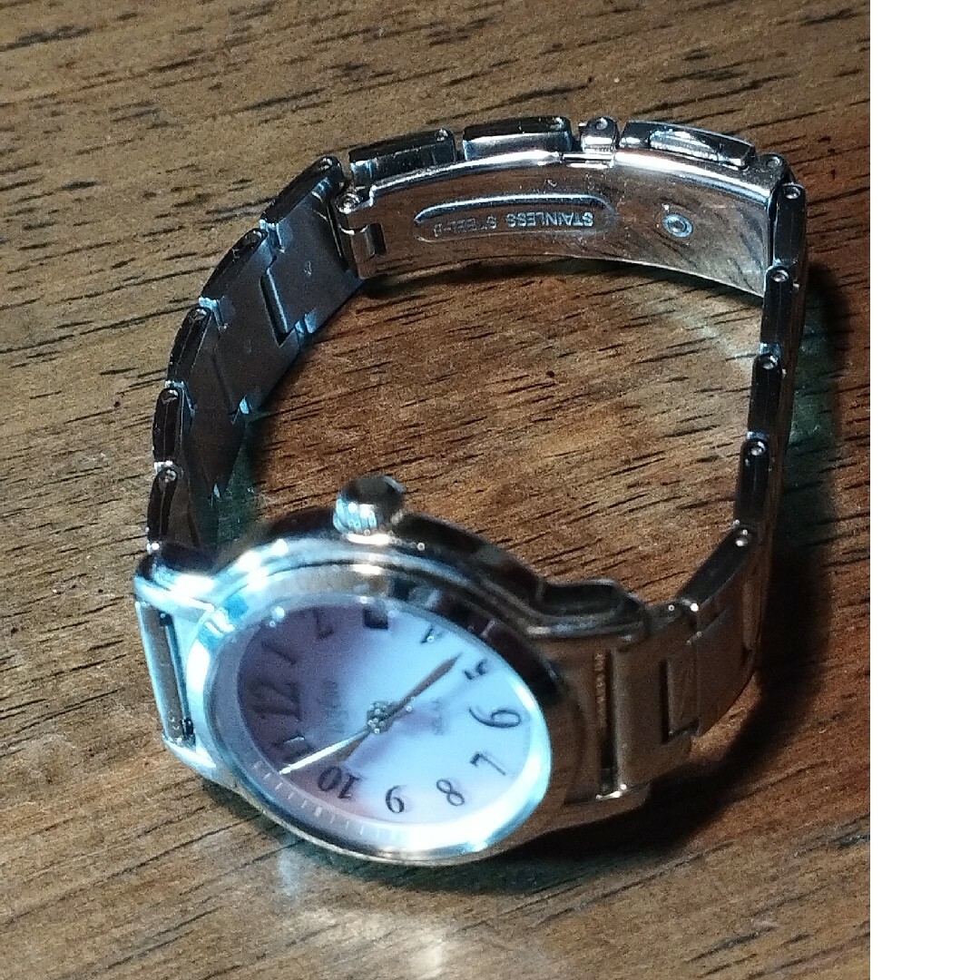 SEIKO(セイコー)のAD18　セイコー・アルバ　アンジェーヌ　ソーラー時計　稼働品　日付つき レディースのファッション小物(腕時計)の商品写真