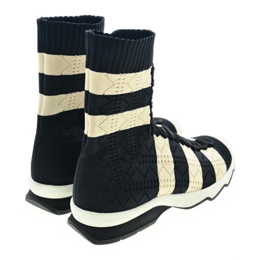 FENDI(フェンディ)のFENDI フェンディ ブーツ 36(22.5cm位) 黒xベージュ 【古着】【中古】 レディースの靴/シューズ(ブーツ)の商品写真