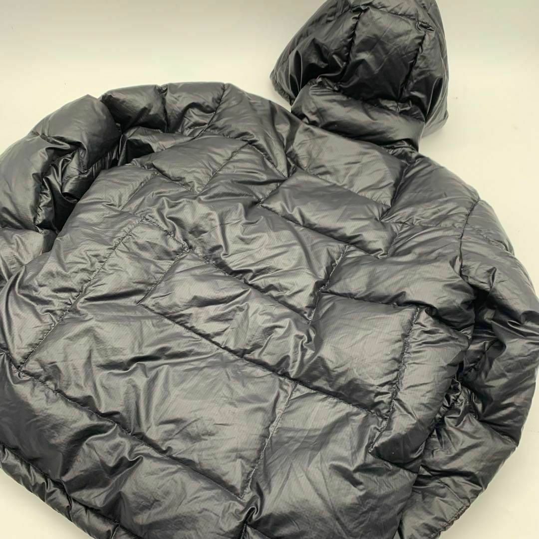 MARMOT(マーモット)のMarmot ダウンジャケット 黒 ブラック sサイズ　フード付き メンズのジャケット/アウター(ダウンジャケット)の商品写真