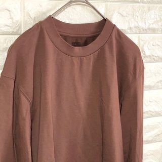 ユニクロ(UNIQLO)の【美品】UNIQLO ユニクロユー　ヒートテック　ロングTシャツ　ブラウン(Tシャツ(長袖/七分))