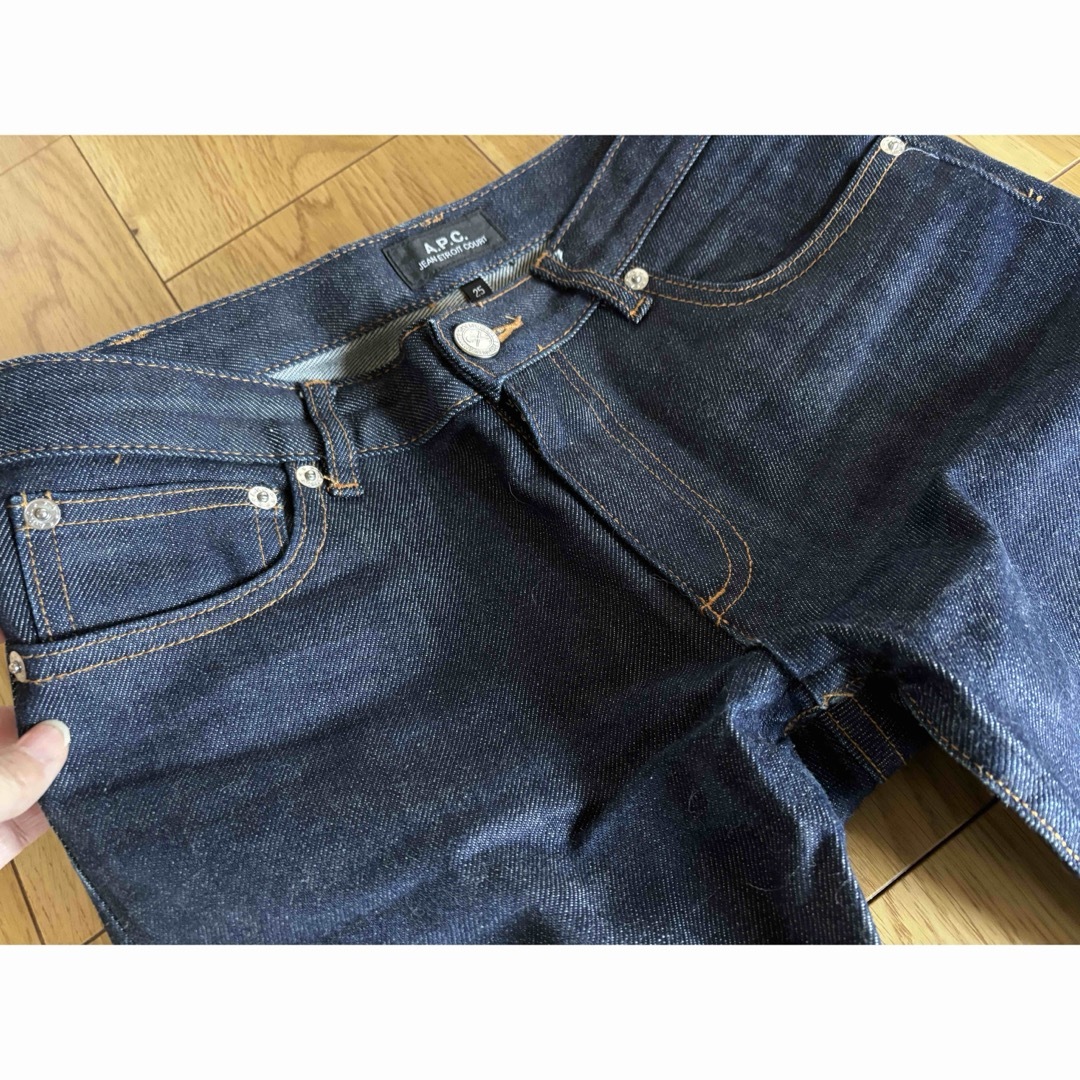 A.P.C(アーペーセー)のA.P.C.  デニム JEANETROITCOURT  レディースのパンツ(デニム/ジーンズ)の商品写真