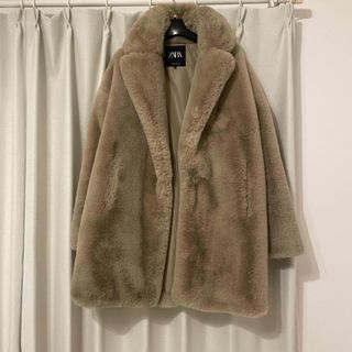 ザラ(ZARA)のZARA ファーコート　ファージャケット(毛皮/ファーコート)