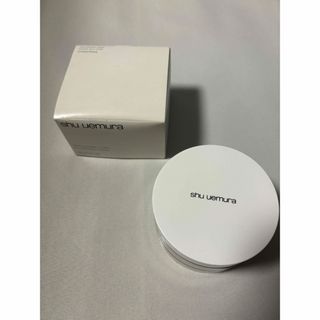 シュウウエムラ(shu uemura)の【新品】シュウ ウエムラ フェイス パウダー マット カラレス 15g(フェイスパウダー)