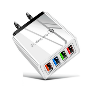 USBアダプター 4ポート タップ コンセント ホワイト 充電器 急速(PC周辺機器)