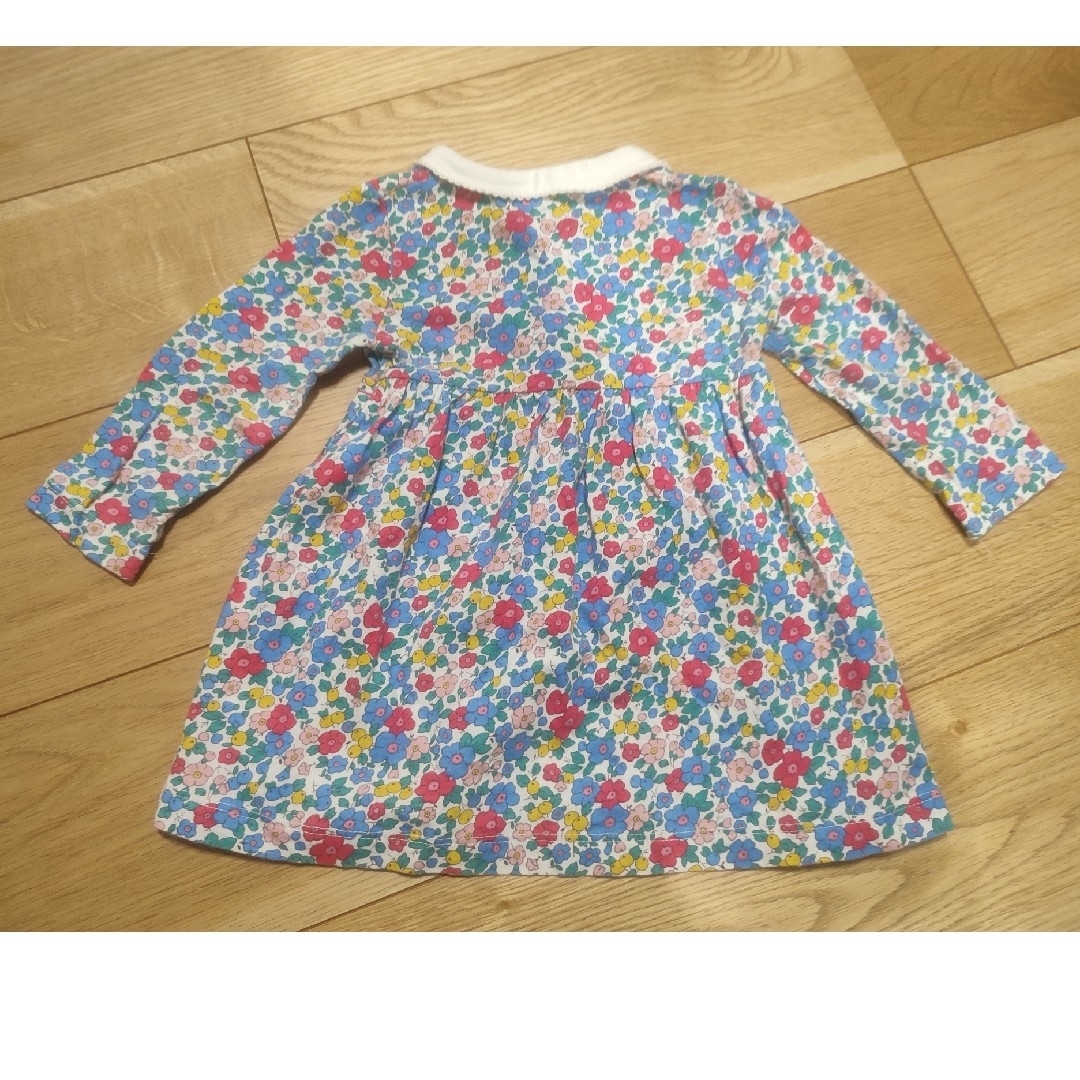 Boden(ボーデン)の【size80】 Boden ベビー 花柄ワンピース キッズ/ベビー/マタニティのベビー服(~85cm)(ワンピース)の商品写真