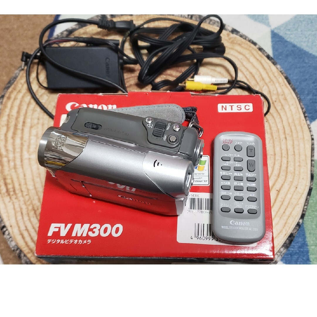 Canon(キヤノン)のデジタル　キャノン Canon FV M300 20x ビデオカメラ おまけ付 スマホ/家電/カメラのカメラ(ビデオカメラ)の商品写真