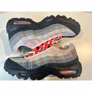 ナイキ(NIKE)のNIKE AIR MAX 95 SOLAR RED 609048-106(スニーカー)