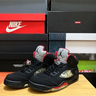 ジョーダン(Jordan Brand（NIKE）)のSUPREME×NIKE AIRJORDAN5 RETRO BIACK(スニーカー)