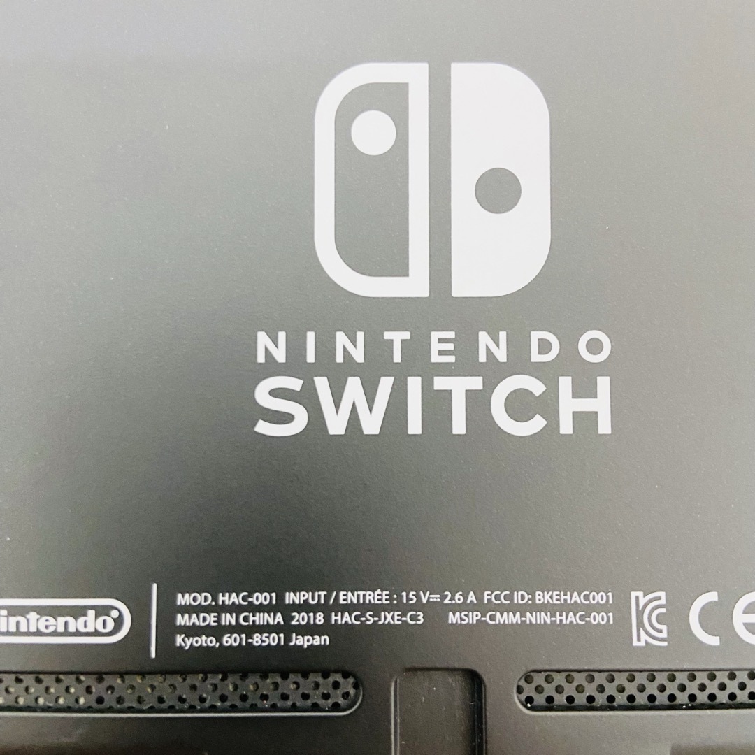 Nintendo Switch(ニンテンドースイッチ)の【動作確認済み】任天堂　スイッチ　NINTENDO  SWITCH  本体 エンタメ/ホビーのゲームソフト/ゲーム機本体(家庭用ゲーム機本体)の商品写真