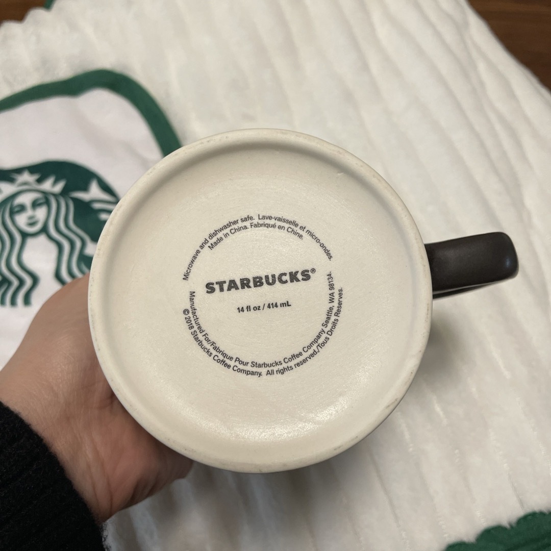 Starbucks Coffee(スターバックスコーヒー)のスタバ　マグカップ　【Hawaii購入品】 インテリア/住まい/日用品のキッチン/食器(グラス/カップ)の商品写真