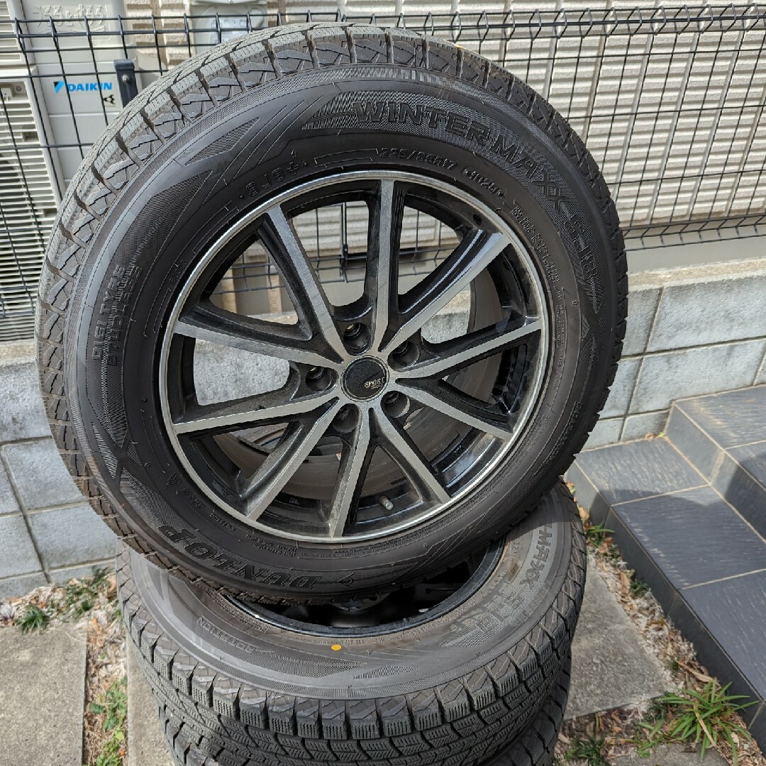 DUNLOP(ダンロップ)の【けそ様専用】スタットレスタイヤ　ホイール付き　CX8 自動車/バイクの自動車(タイヤ・ホイールセット)の商品写真