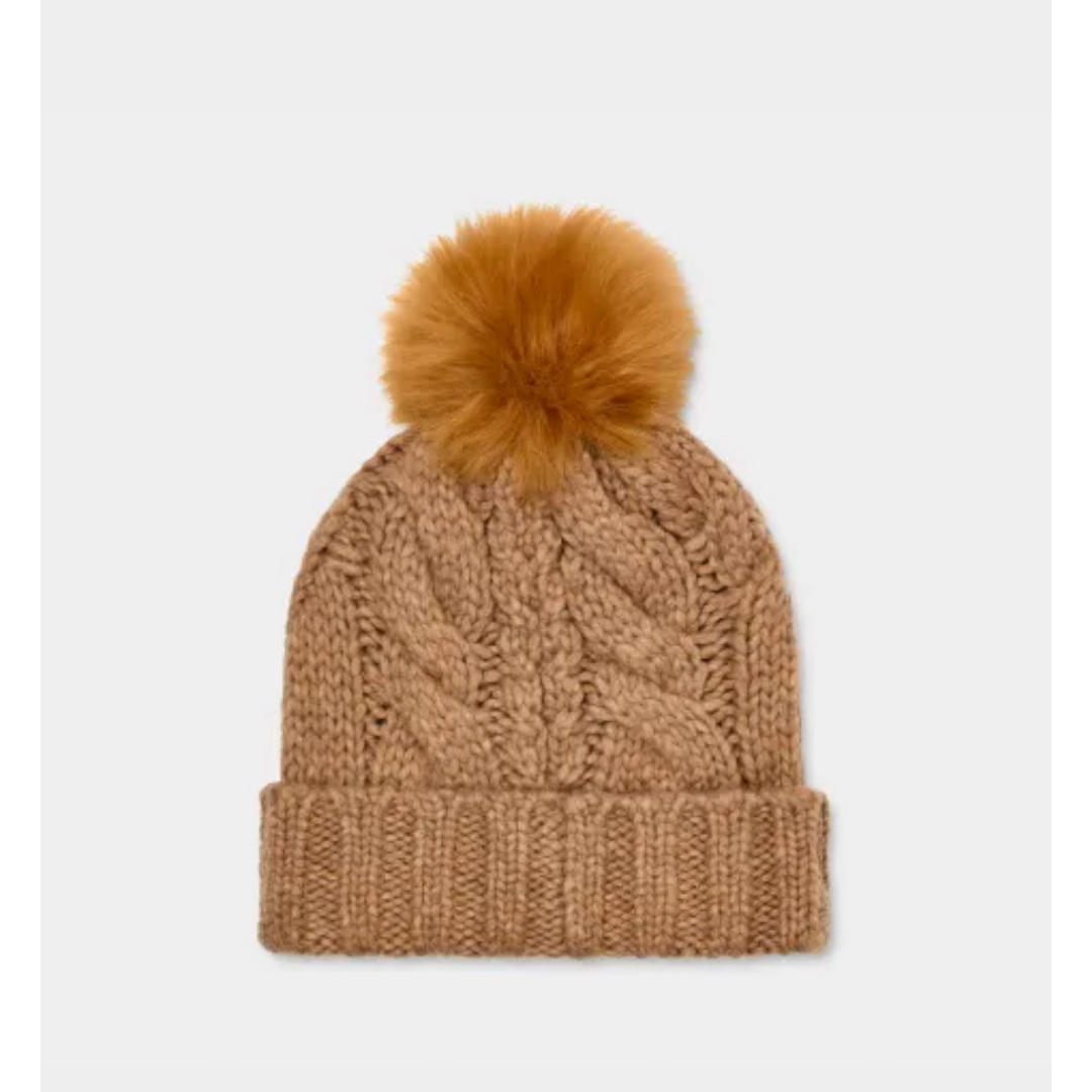 UGG(アグ)のUGG★Cable Beanie W Pom レディースの帽子(ニット帽/ビーニー)の商品写真