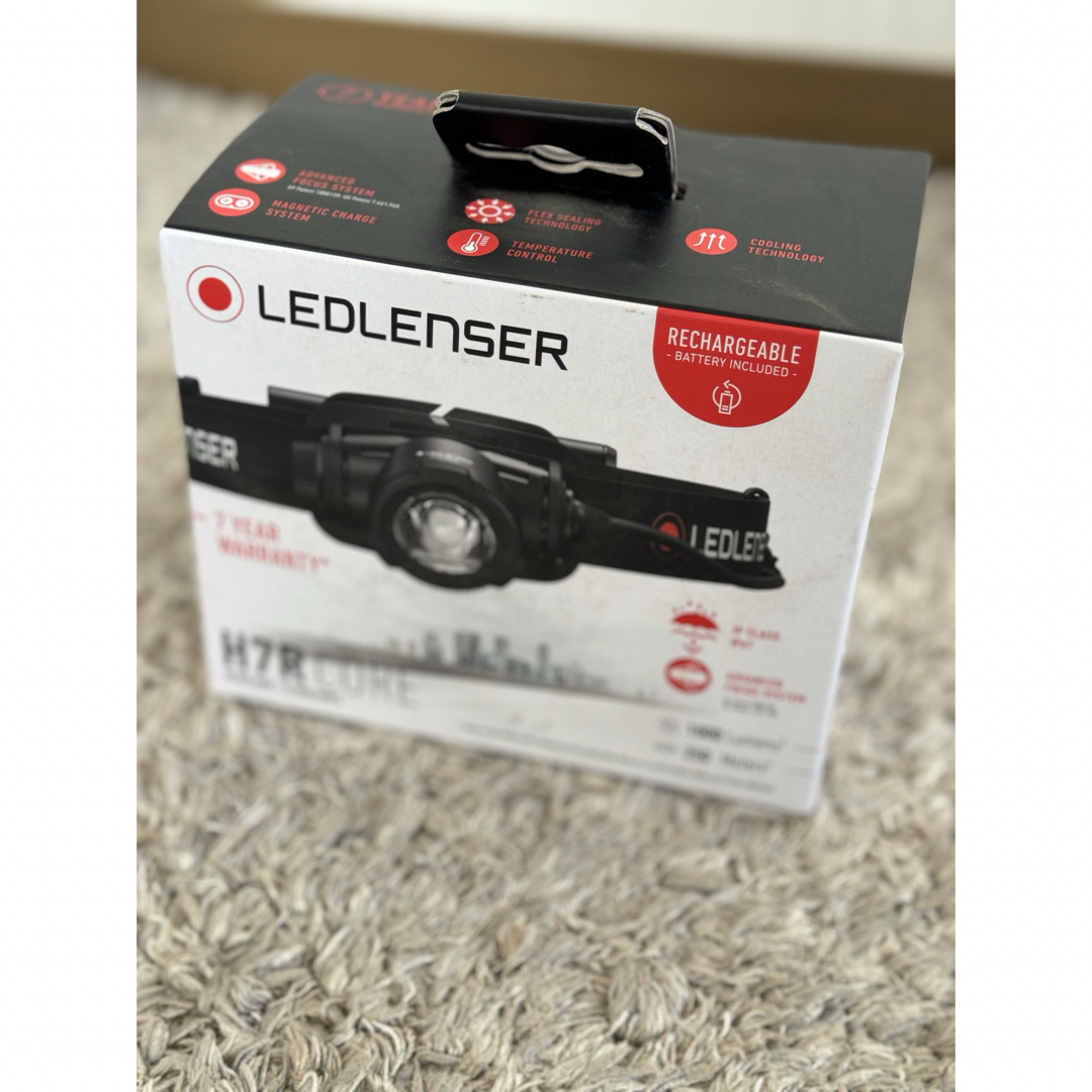 LEDLENSER(レッドレンザー)のLEDLENSER H7R Core  ヘッドライト スポーツ/アウトドアのアウトドア(ライト/ランタン)の商品写真