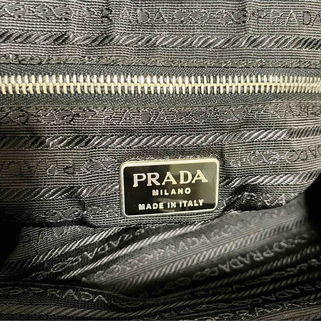 PRADA(プラダ)のPRADA プラダ テスートナイロンハンドバッグ トート ショルダーバッグ  黒 レディースのバッグ(トートバッグ)の商品写真