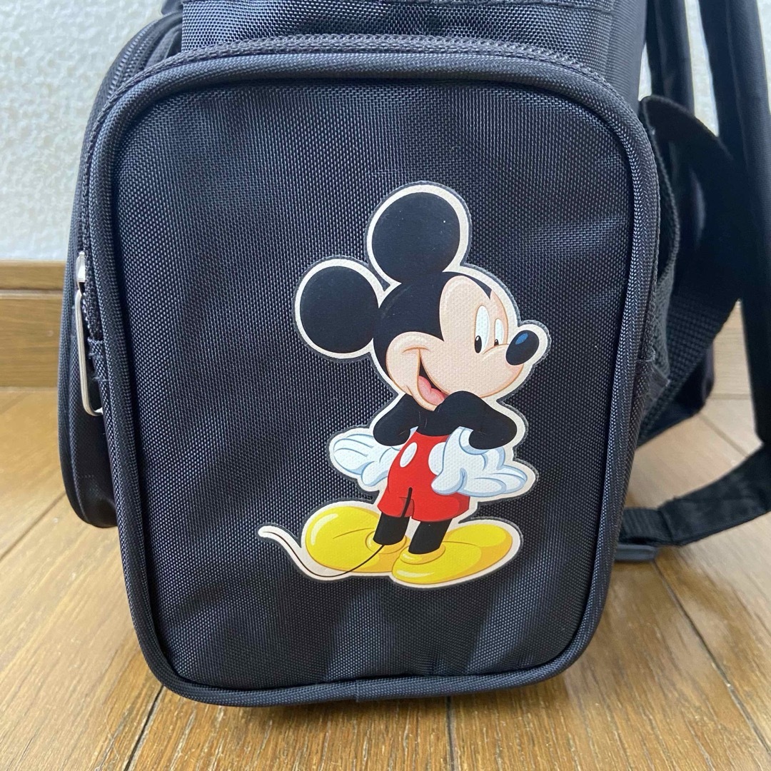 Disney(ディズニー)の【新品タグ付】Disney ミッキー レトロ リュック カバン 登園 お出かけ キッズ/ベビー/マタニティのこども用バッグ(リュックサック)の商品写真