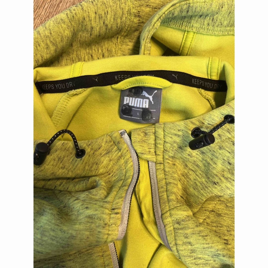 PUMA(プーマ)のパーカー　ジップタイプ　PUMA  L キッズ/ベビー/マタニティのキッズ服男の子用(90cm~)(ジャケット/上着)の商品写真