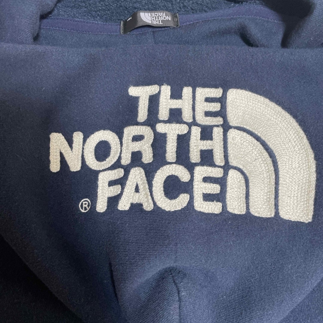 THE NORTH FACE(ザノースフェイス)のノースフェイスパーカー　ネイビー　　140㌢ キッズ/ベビー/マタニティのキッズ服男の子用(90cm~)(ジャケット/上着)の商品写真