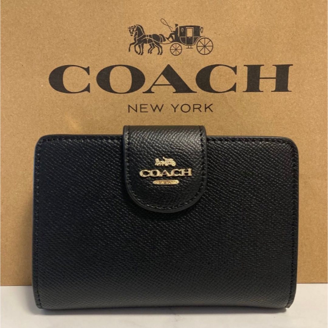 新品　COACH　二つ折り財布　小銭入れ有　ブラック　ワンポイント