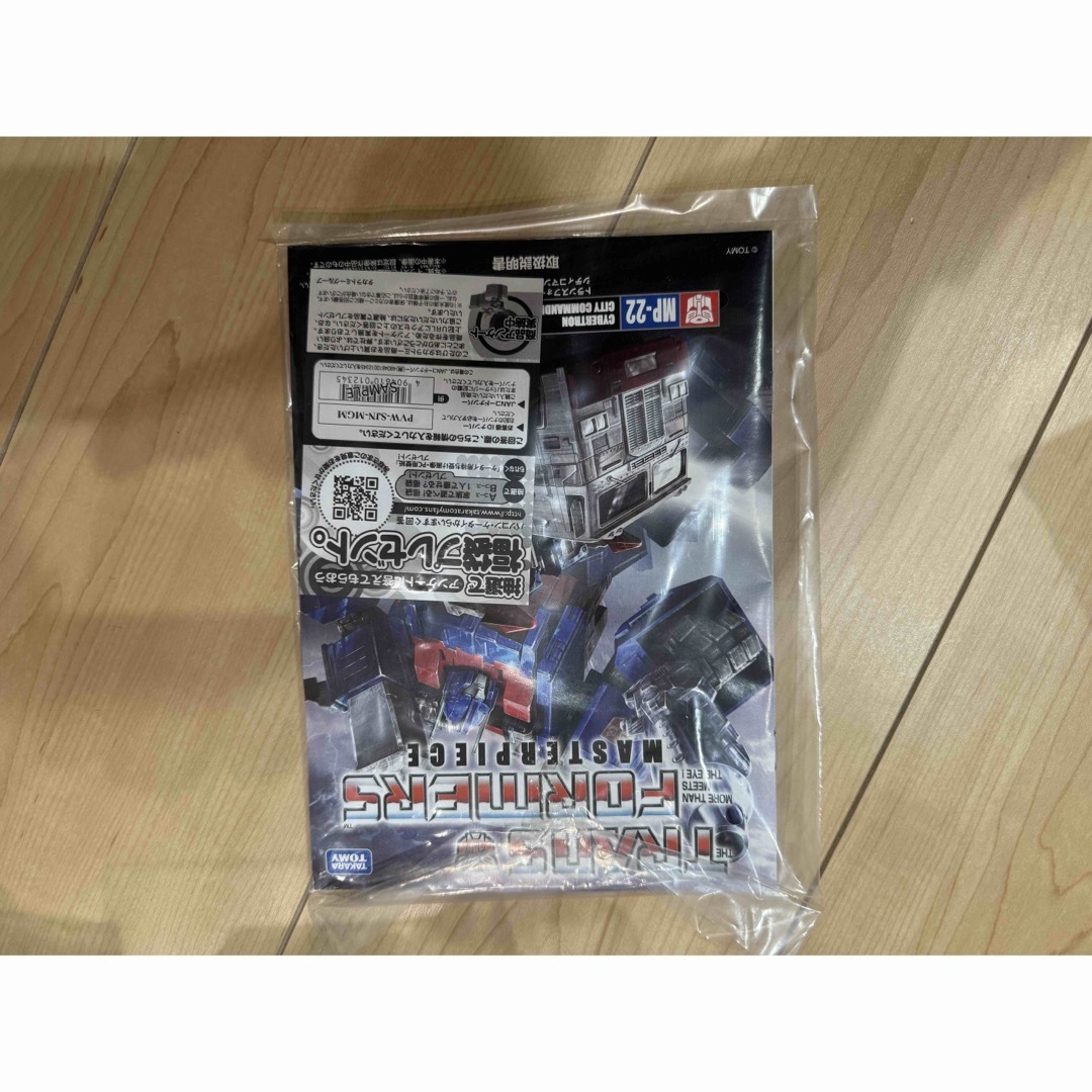 Takara Tomy(タカラトミー)のトランスフォーマー  マスターピース　MP-22   ウルトラマグナス エンタメ/ホビーのおもちゃ/ぬいぐるみ(模型/プラモデル)の商品写真