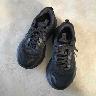 ホカオネオネ(HOKA ONE ONE)のHOKA ONE ONE ホカオネオネ BONDI 8 ボンダイエイト　黒(スニーカー)