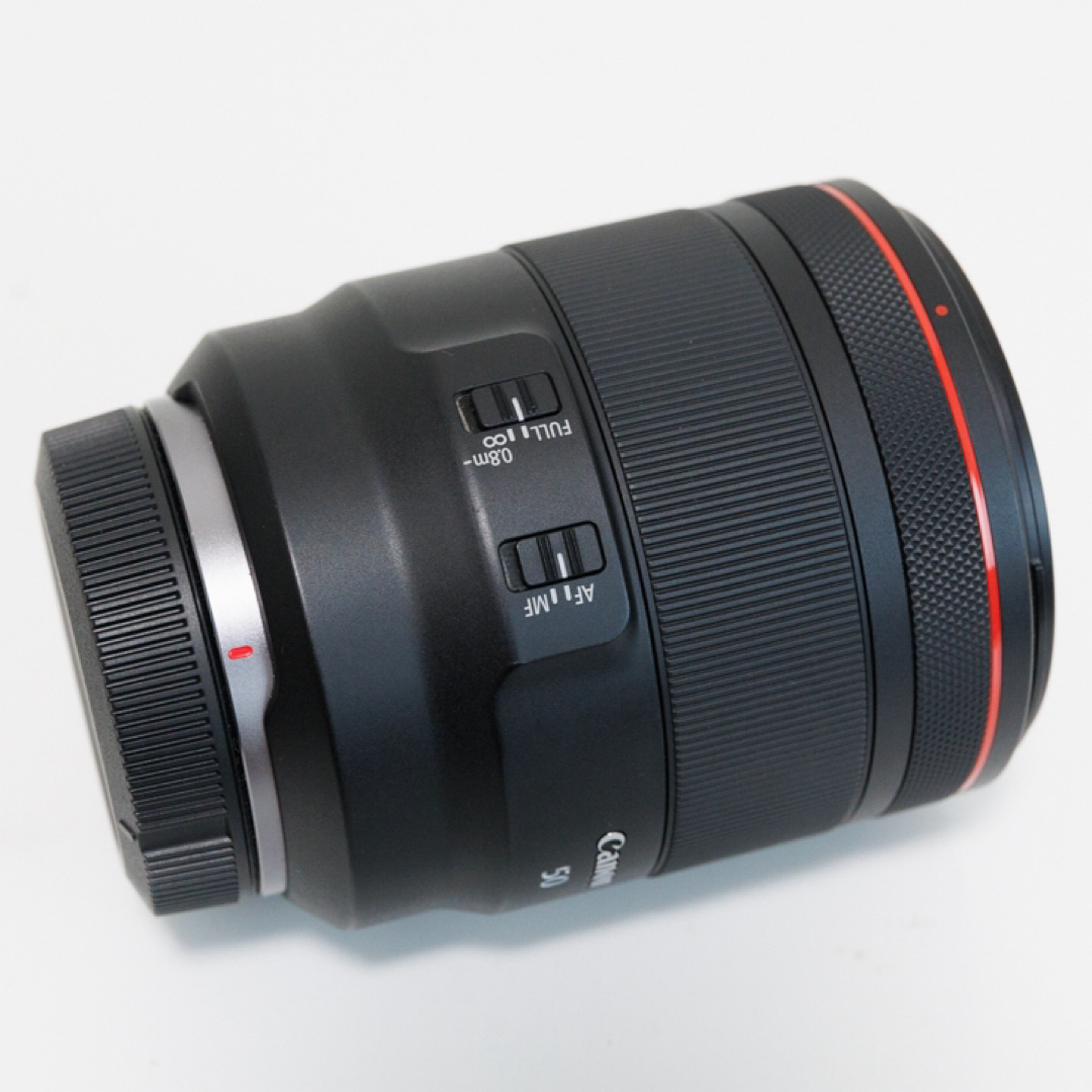 Canon(キヤノン)のCanon RF50mm F1.2 L USM スマホ/家電/カメラのカメラ(レンズ(単焦点))の商品写真