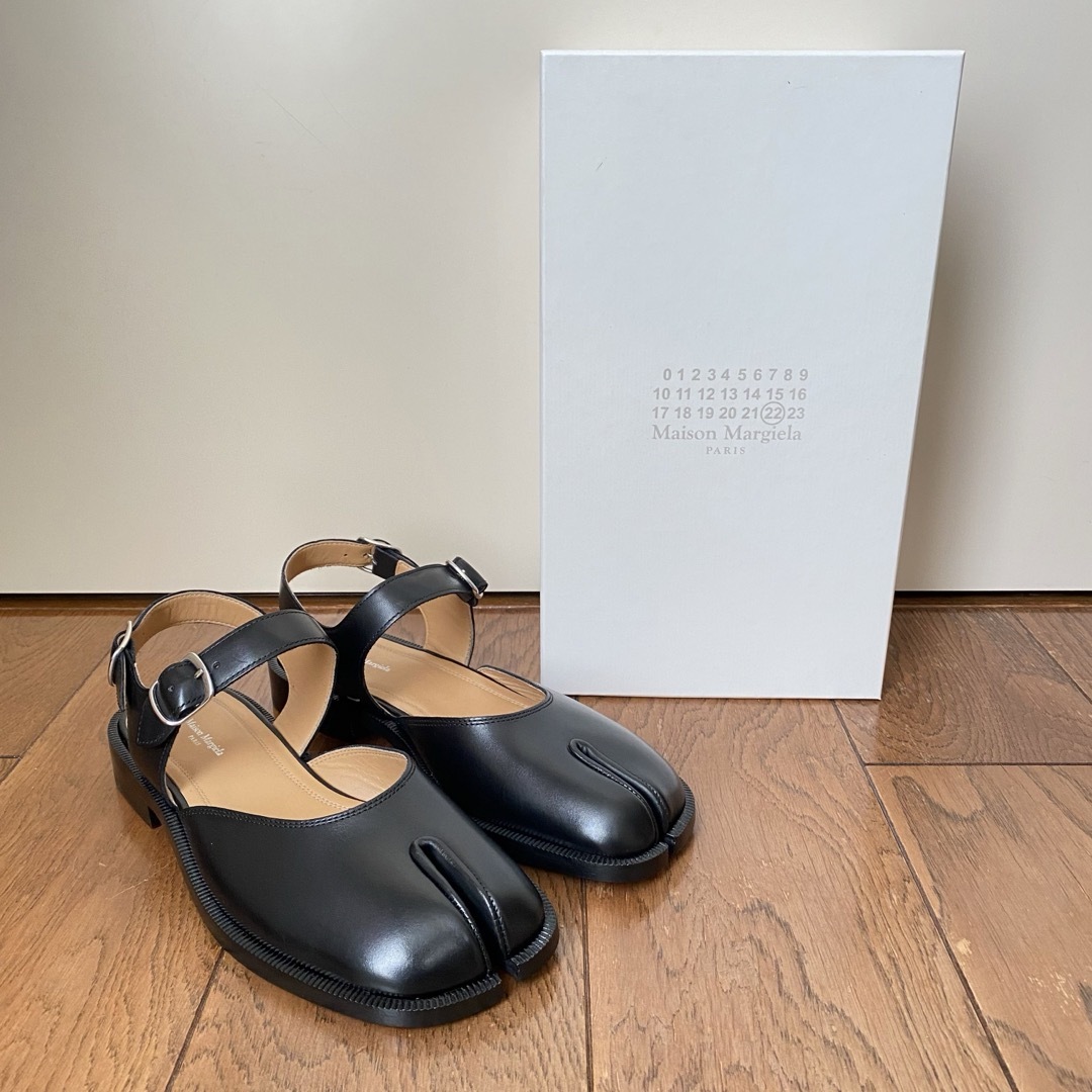 Maison Margiela メゾンマルジェラ タビ サンダル 39 (新品) | フリマアプリ ラクマ