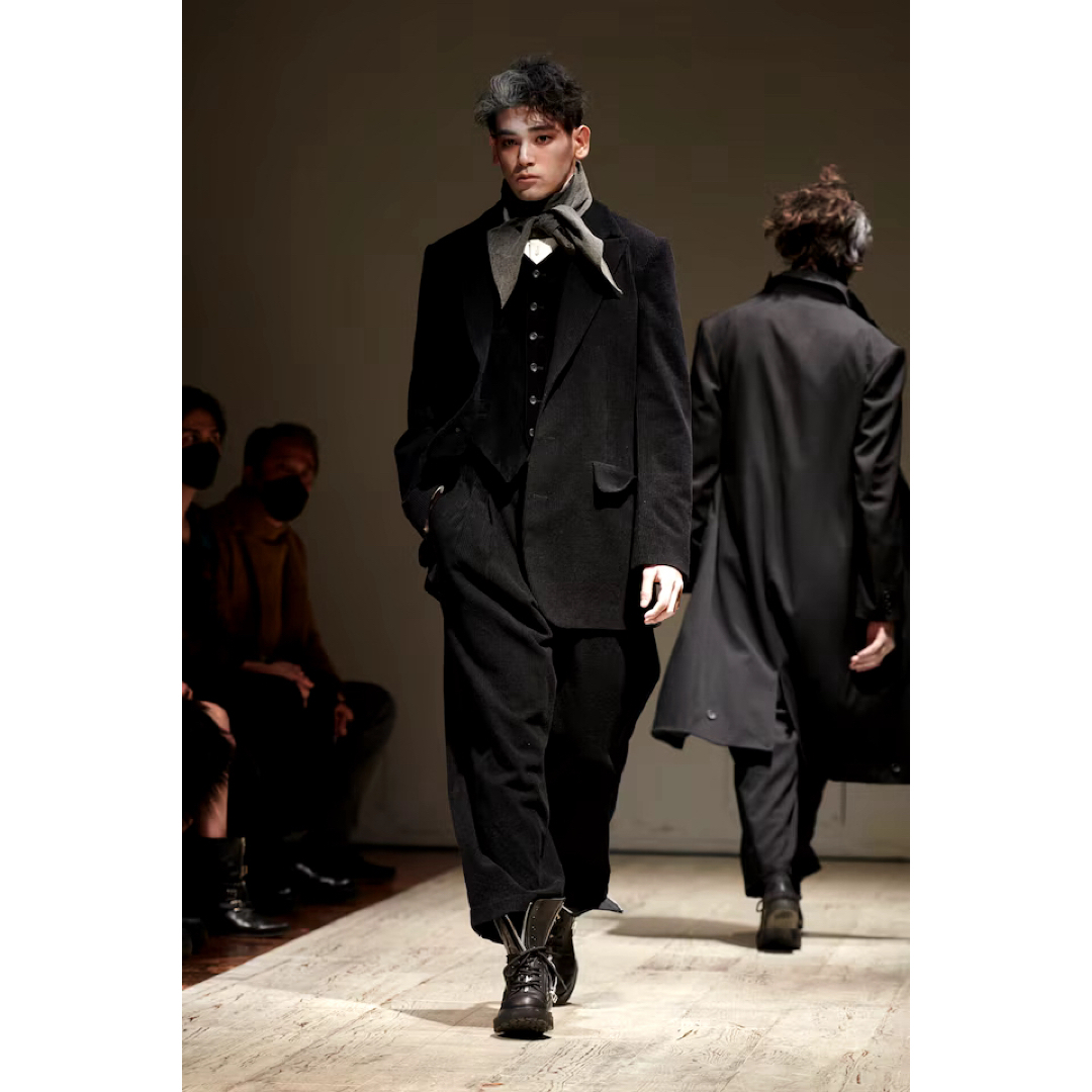 Yohji Yamamoto(ヨウジヤマモト)の【レア/美品】ヨウジヤマモトプールオム  22AW ウールコーデュロイジャケット メンズのジャケット/アウター(テーラードジャケット)の商品写真