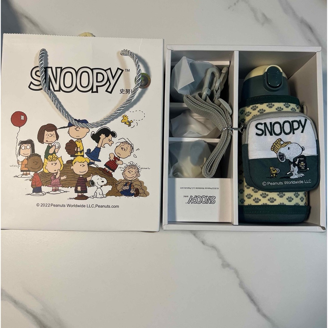 SNOOPY(スヌーピー)のスヌーピー水筒 3way キッズ/ベビー/マタニティの授乳/お食事用品(水筒)の商品写真