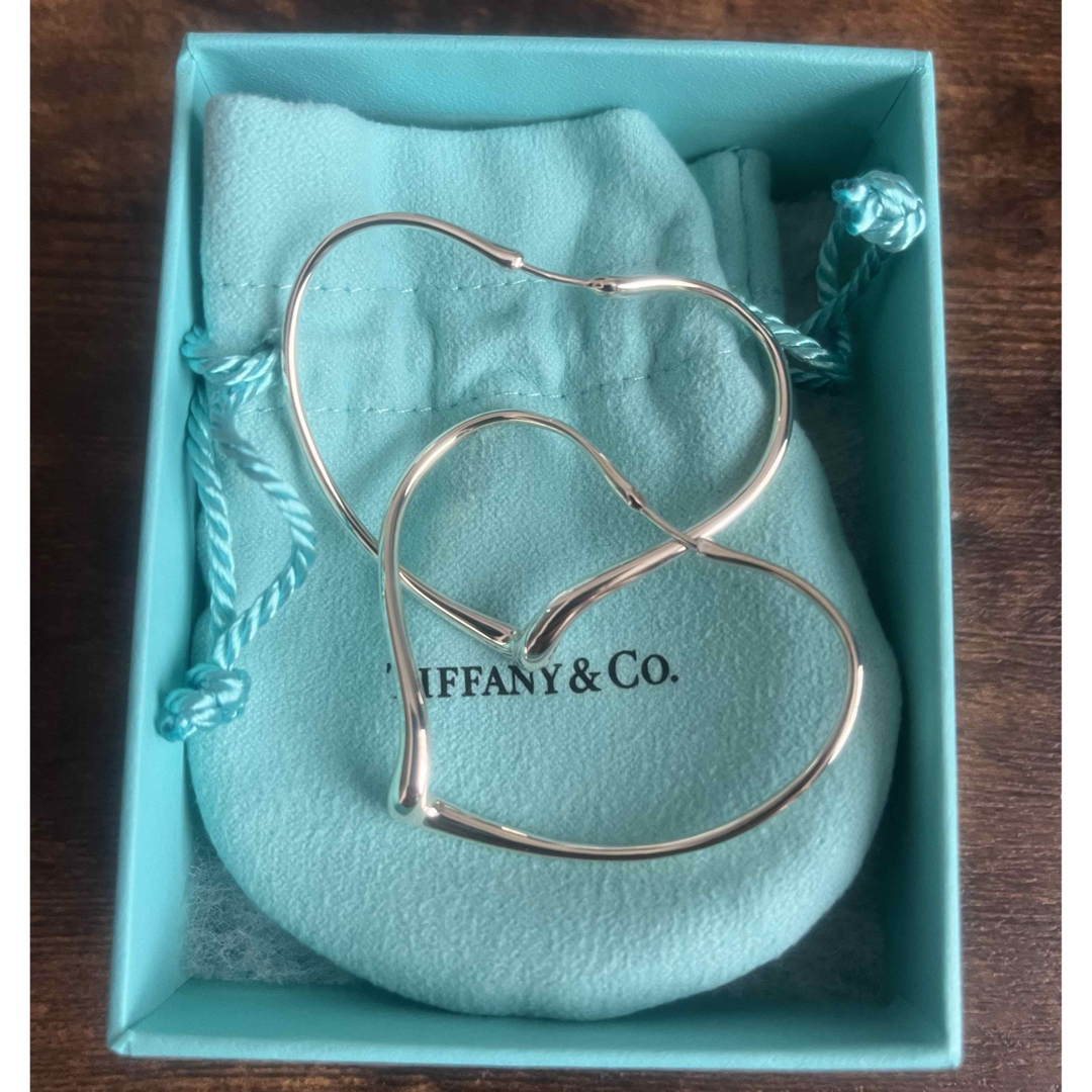 Tiffany & Co.(ティファニー)の【新品・未使用】Tiffany オープンハート　フープピアス　シルバー レディースのアクセサリー(ピアス)の商品写真