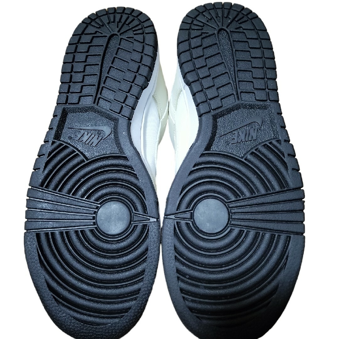 【希少★新品】ダンクLOW LX NBHD mens26.0 wemen26.5 メンズの靴/シューズ(スニーカー)の商品写真