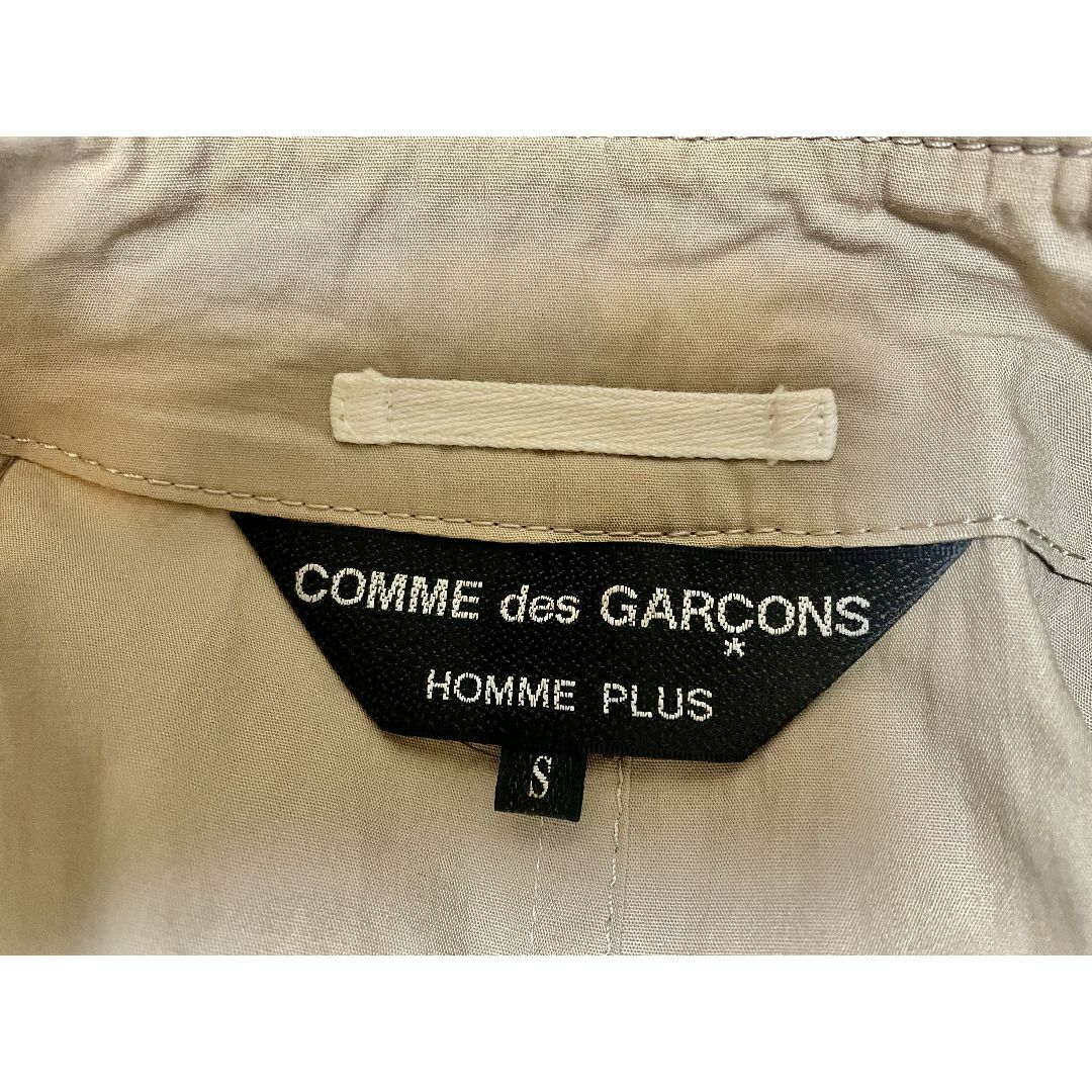 COMME des GARCONS(コムデギャルソン)のCOMME des GARCONS HOMME PLUS トレンチコート S メンズのジャケット/アウター(トレンチコート)の商品写真