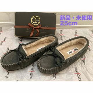 ミネトンカ(Minnetonka)のMINNETONKA  ミネトンカ　モカシン　モコモコローファー　裏ボア(スリッポン/モカシン)