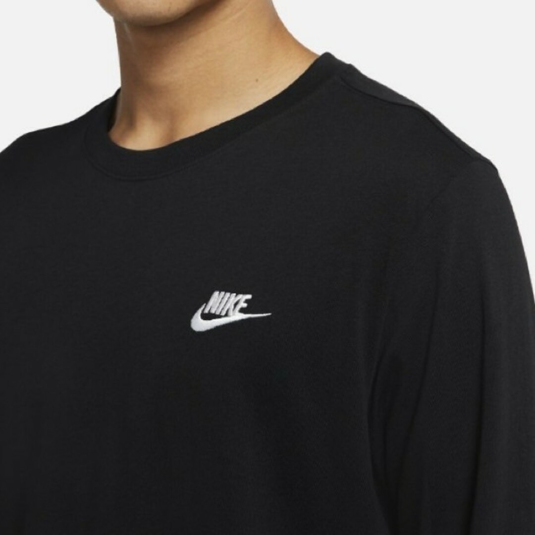 NIKE(ナイキ)の新品未使用 ナイキ ワンポイント ロンT 白黒 Mサイズ 2枚セット 国内正規品 メンズのトップス(Tシャツ/カットソー(七分/長袖))の商品写真