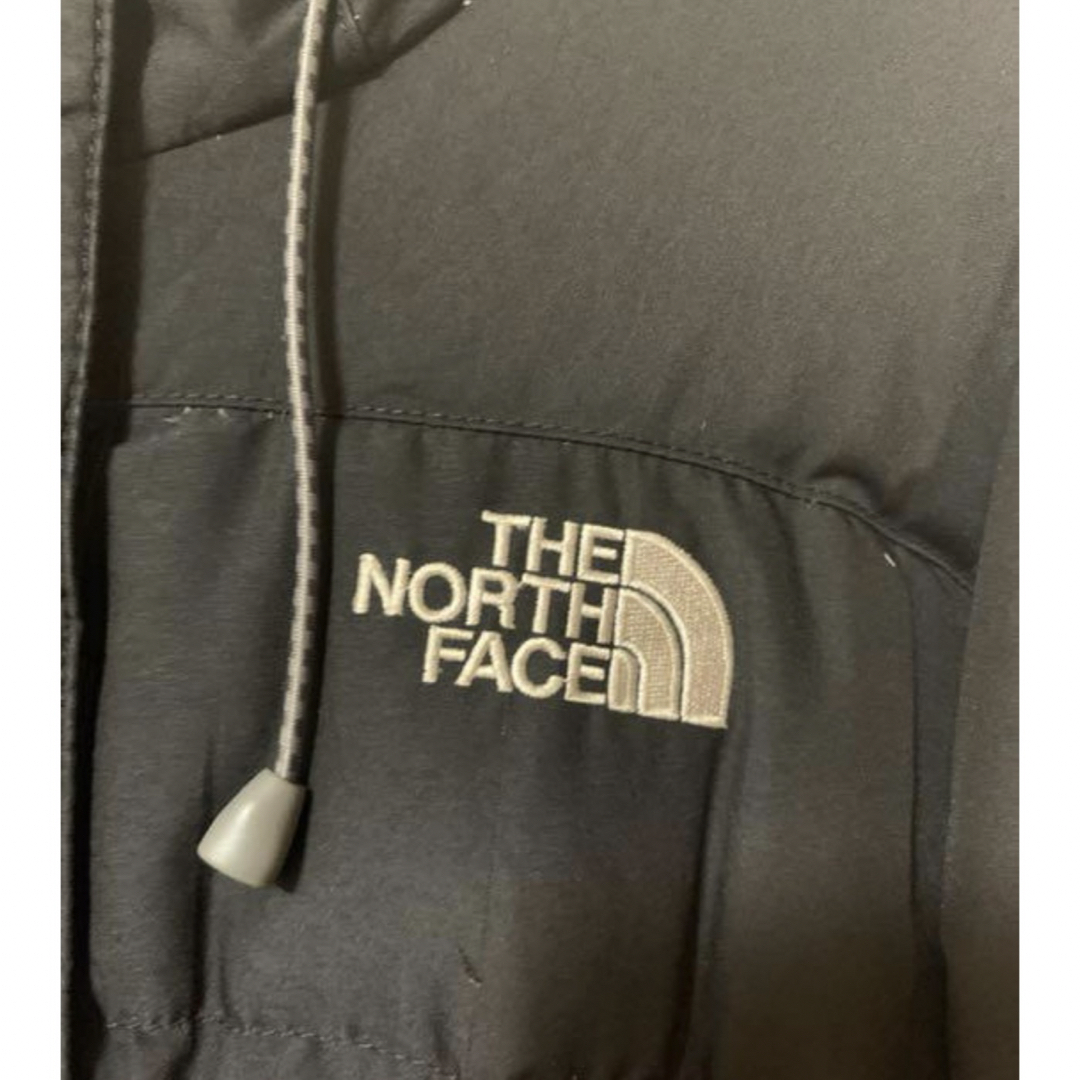 THE NORTH FACE(ザノースフェイス)のTHENORTHFACEショート丈ダウン550 レディースのジャケット/アウター(ダウンジャケット)の商品写真