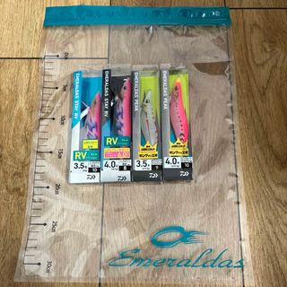 ダイワ(DAIWA)のオマケ付き　ダイワ　エメラルダス　ピーク　ステイRV 3.5号　4号　4個セット(ルアー用品)