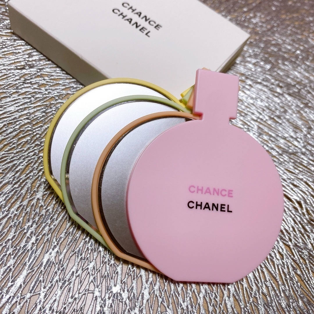 CHANEL(シャネル)の🩷ユカ様専用ページ🩷 エンタメ/ホビーのコレクション(ノベルティグッズ)の商品写真