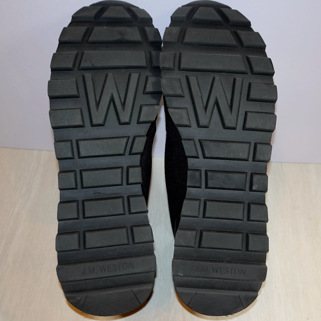 J.M. WESTON(ジェーエムウエストン)のJ.M.WESTON オンマイウェイ ニット ブラックスニーカー 8 1/2 メンズの靴/シューズ(スニーカー)の商品写真