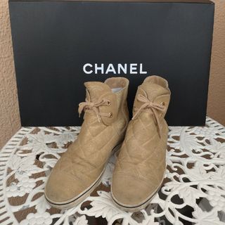 シャネル(CHANEL)の♥CHANEL♥マトラッセハイカットスニーカー(スニーカー)