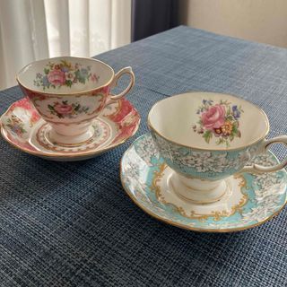 ロイヤルアルバート(ROYAL ALBERT)のロイヤルアルバート☆ エンチャントメント& レディカーライル(食器)