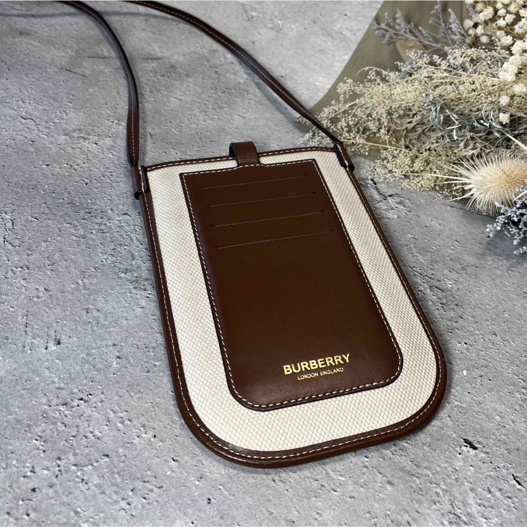 BURBERRY - Burberry スマホショルダーの通販 by Avereel BURBERRY - Burberry スマホショルダーの通販 by Avereel